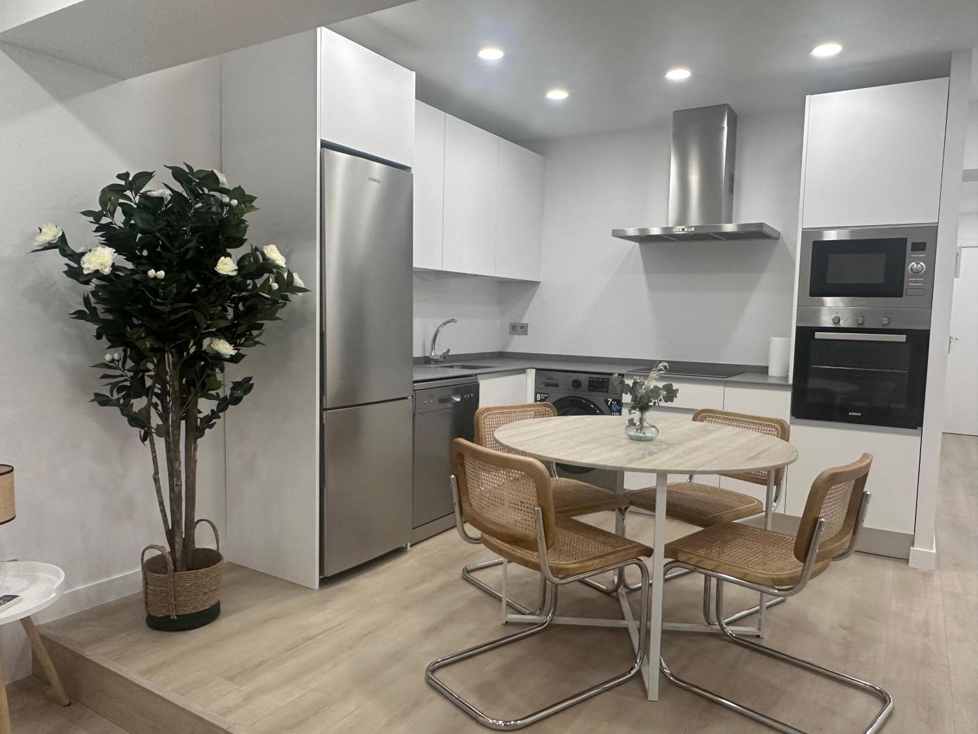 Apartamentos Paseo De La Estacion 살라망카 외부 사진